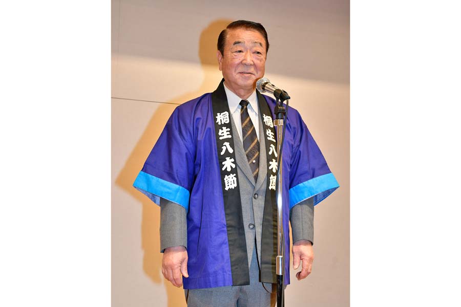 30日まで唐澤龍彦作品展 愛らしい動物イラスト36点展示 伊東屋珈琲