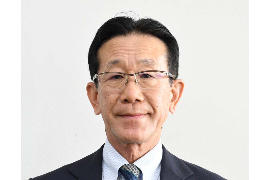 明治館に建物描いた水彩画寄贈 前橋の山中のり子さん | 桐生タイムス