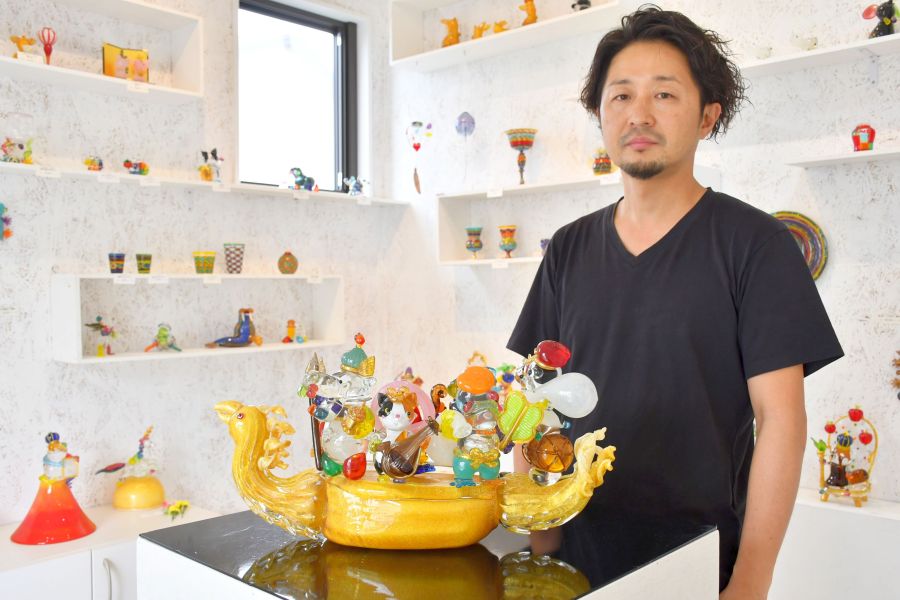 えとの置物など多彩に 工房メルハバでガラス展 | 桐生タイムス