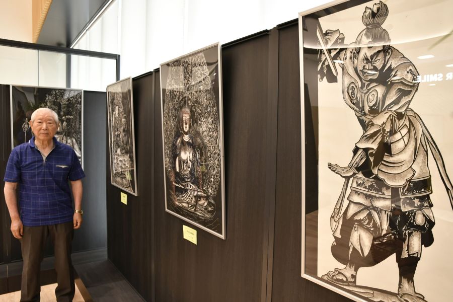 薬師寺の十二神将立像表現した新作も 桐信本店で中島義雄さん