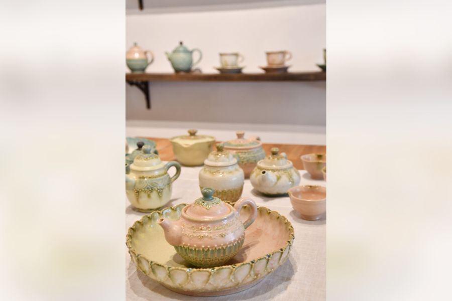 お気に入りの茶器探そう 笠間の海老澤さん桐生初個展 食と器mingで