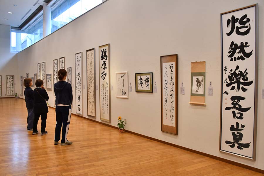 山中のり子 水彩「ニューヨークの風」 明治館に建物描いた水彩画寄贈 前橋の山中のり子さん | 桐生タイムス