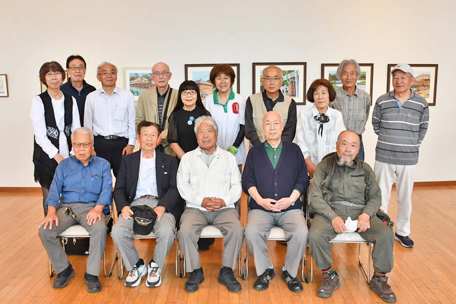 伊東屋珈琲2号店で黒崎秀逸展 川内の風景描いた油彩画も | 桐生タイムス