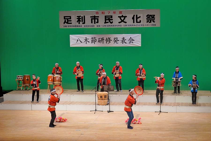 30日まで唐澤龍彦作品展 愛らしい動物イラスト36点展示 伊東屋珈琲